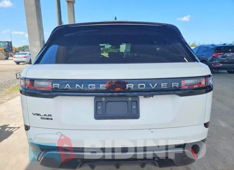SALYL2RX8JA753575 Photo# 6