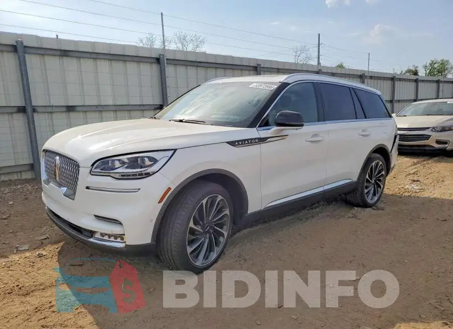 5LM5J7XC8PGL12671 Photo# 1