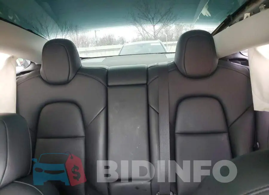 5YJ3E1EB9NF182174 Photo# 10