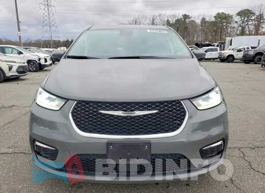 2C4RC1BG1PR585976 Photo# 5
