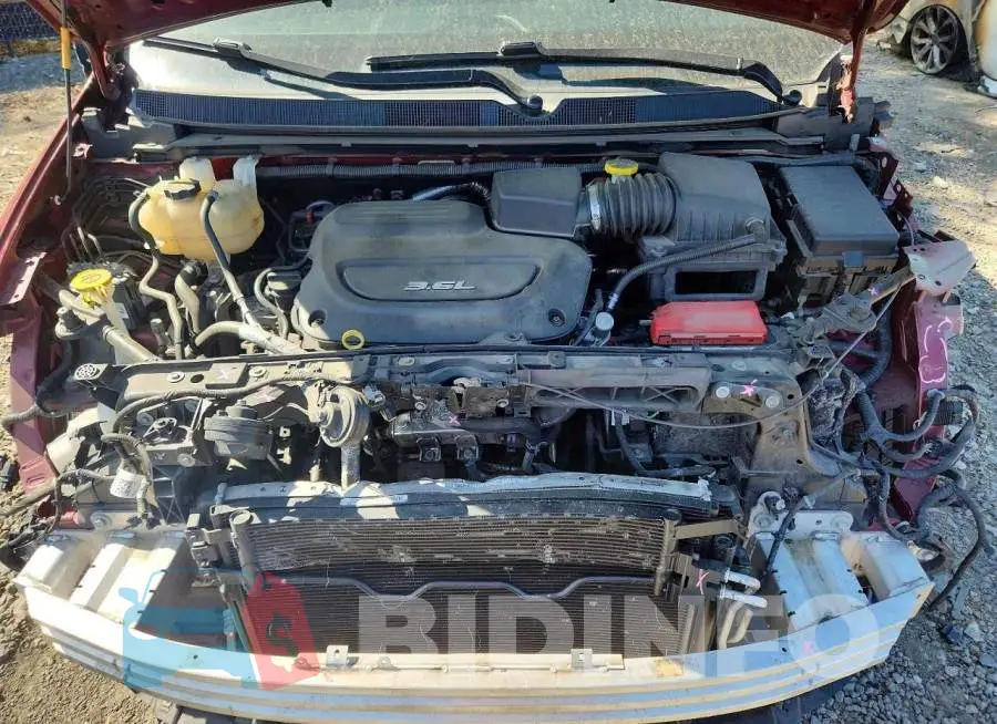 2C4RC1FG6JR339622 Photo# 12