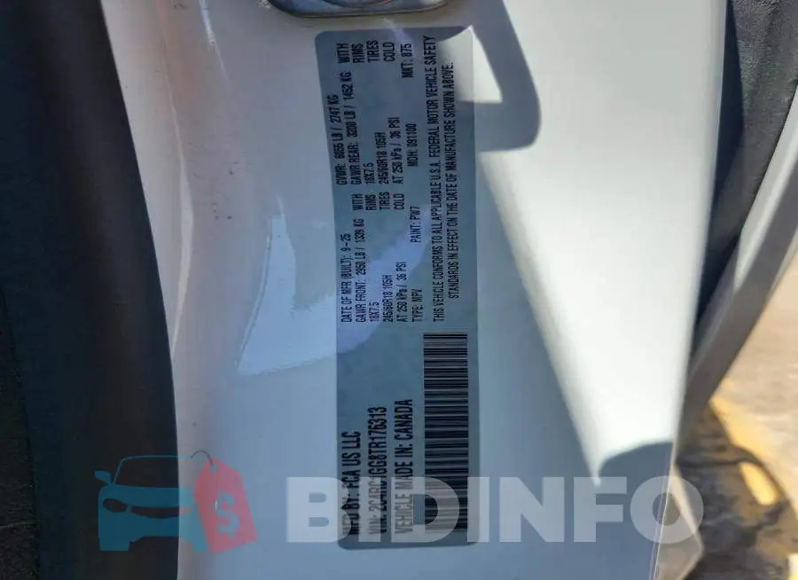 2C4RC1GG8TR176313 Photo# 13