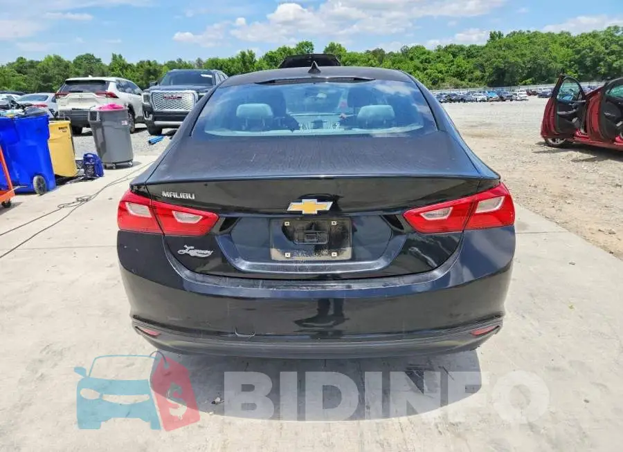 1G1ZB5ST4HF165220 Photo# 6