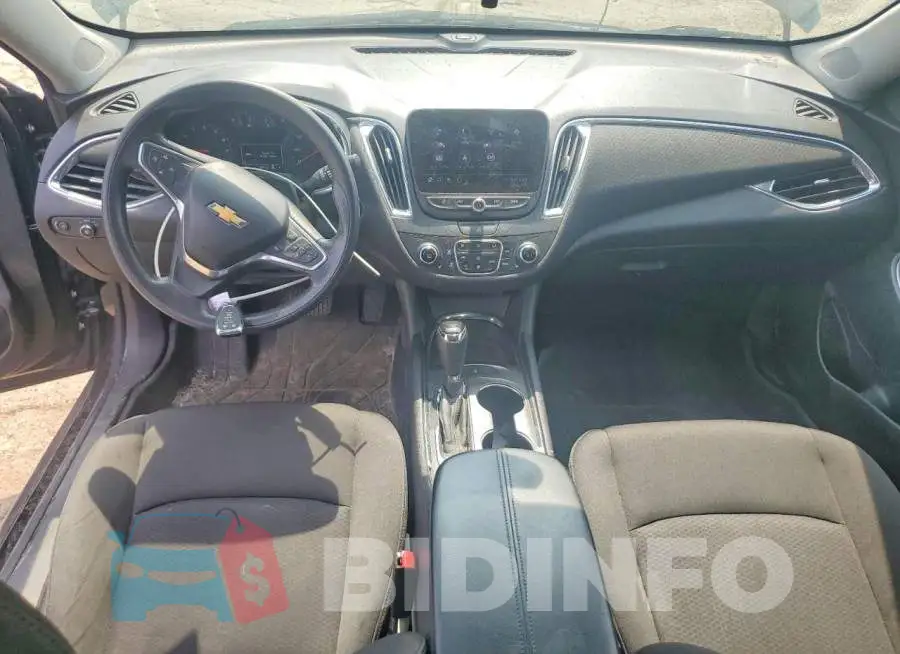 1G1ZD5ST5KF117131 Photo# 8