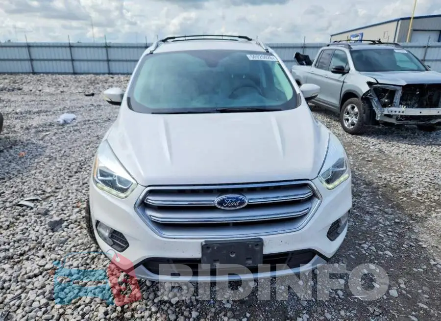 1FMCU0JD8HUD16636 Photo# 5