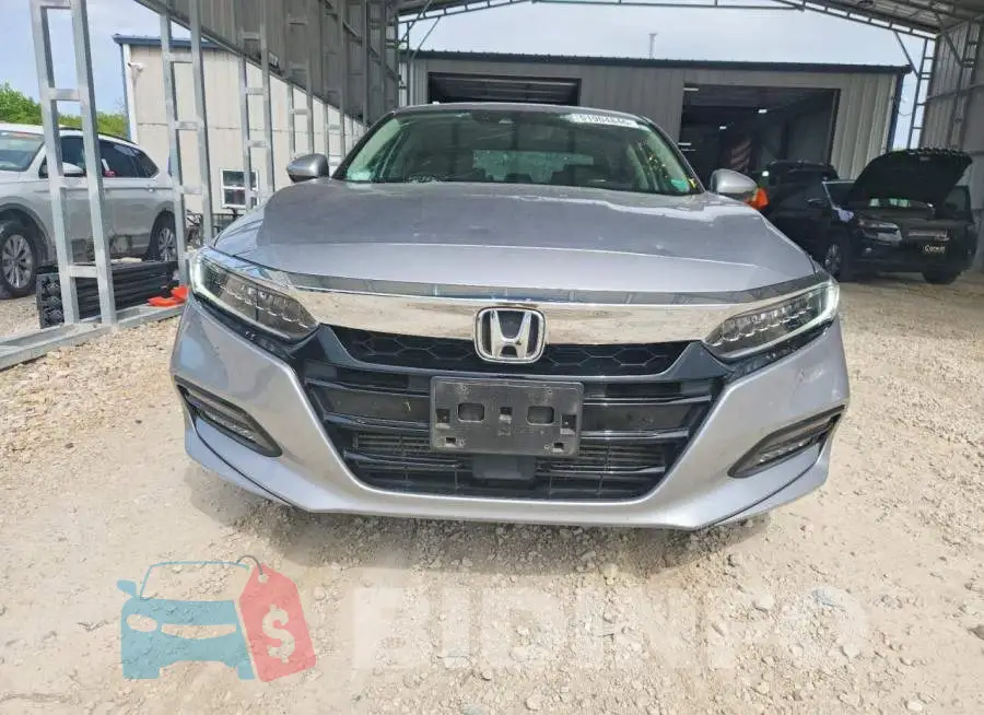 1HGCV2F93KA006843 Photo# 5