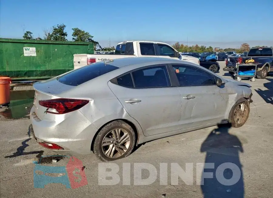 5NPD84LF2KH424027 Photo# 3