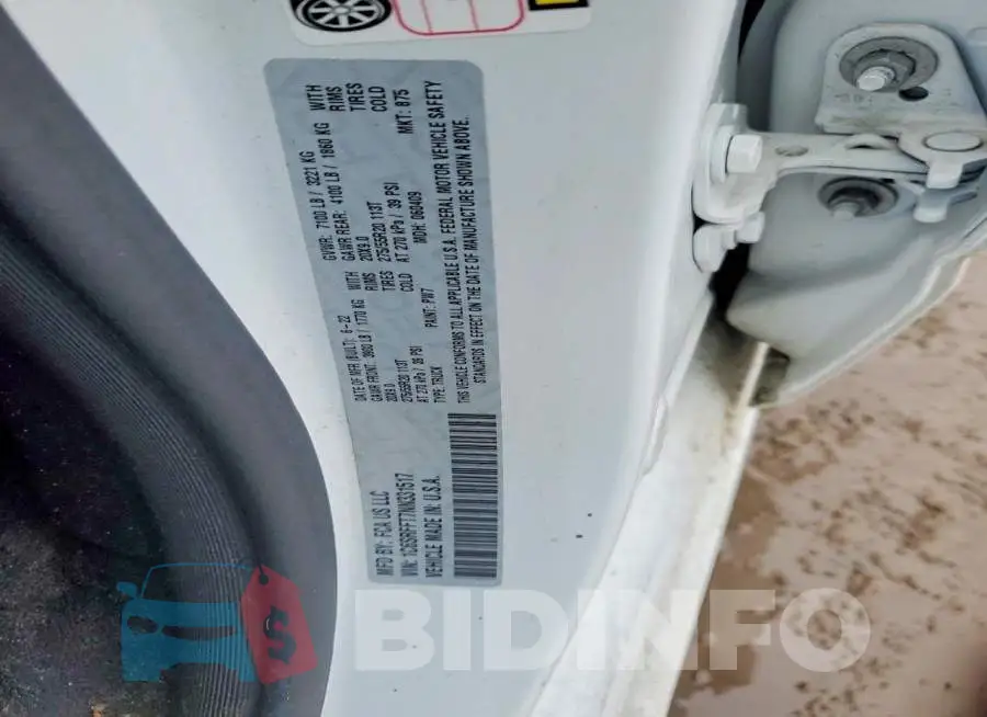 1C6SRFFT7NN331517 Photo# 13