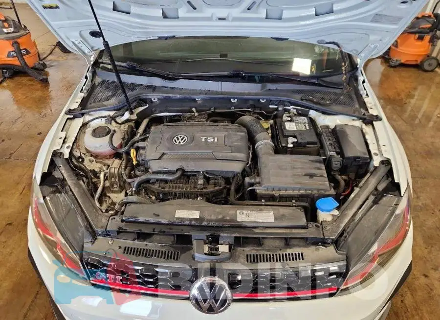 3VW5T7AU6LM006374 Photo# 11