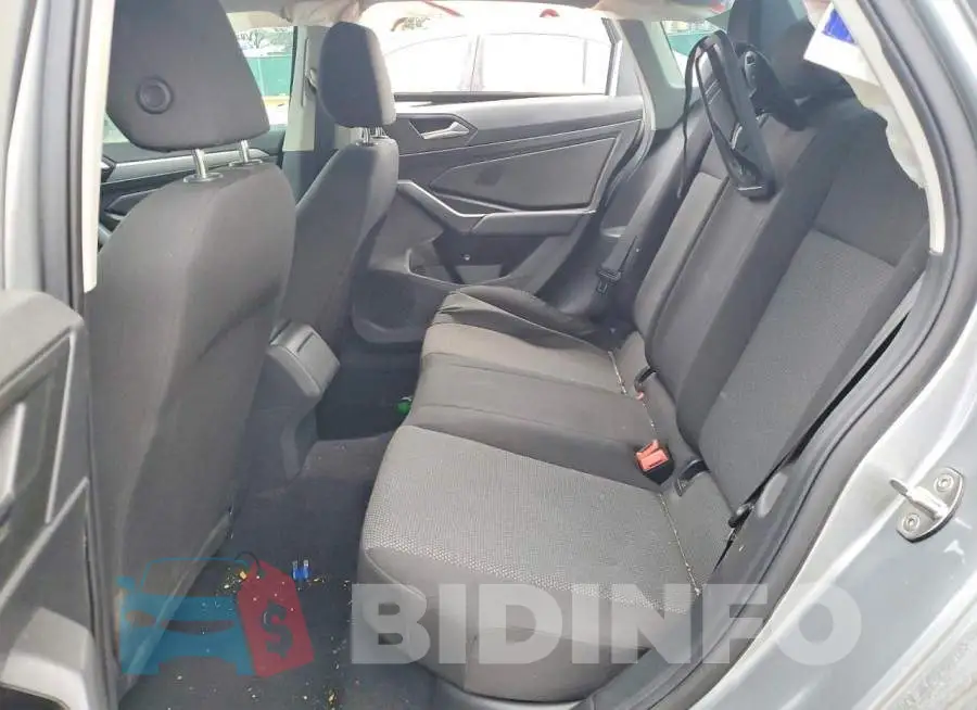 3VWC57BU7MM006742 Photo# 10