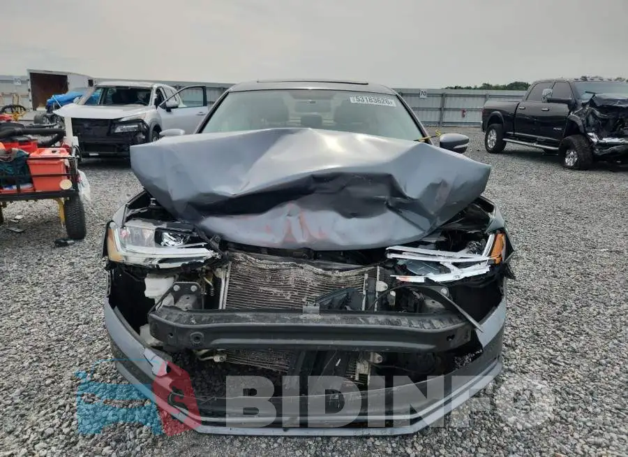 3VWDB7AJ4HM331245 Photo# 5