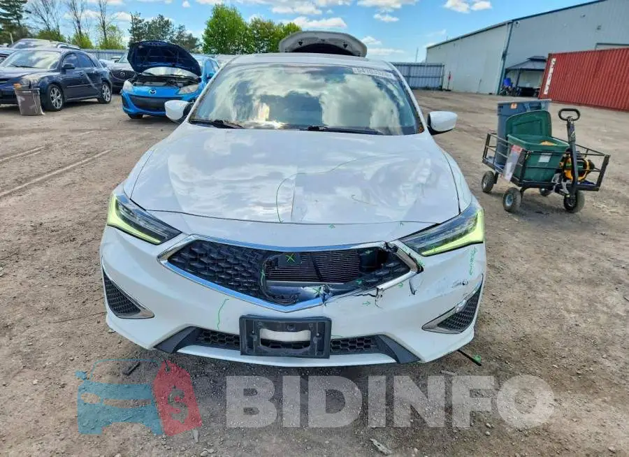 19UDE2F31LA800175 Photo# 5