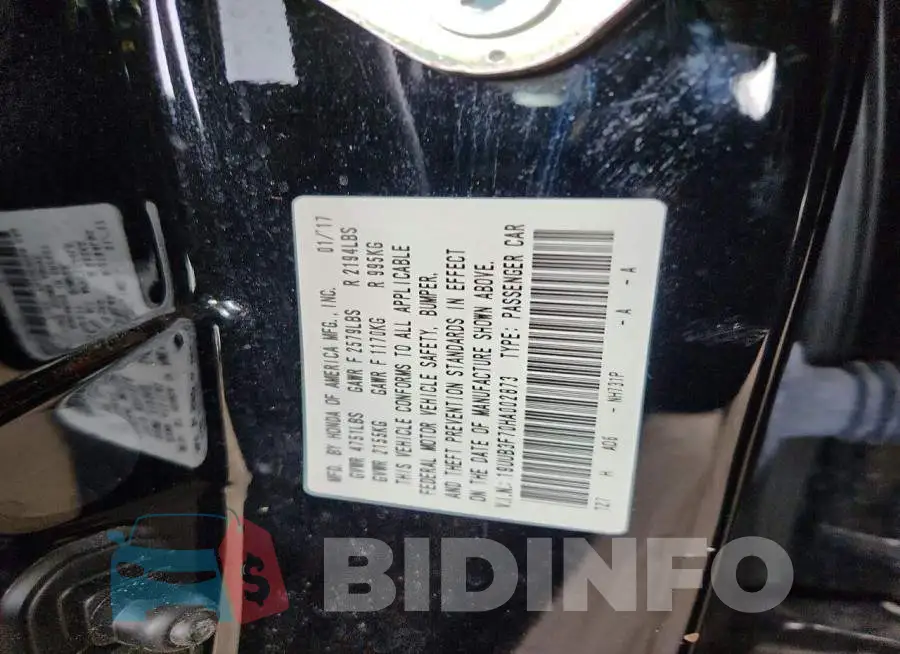 19UUB3F70HA002873 Photo# 13