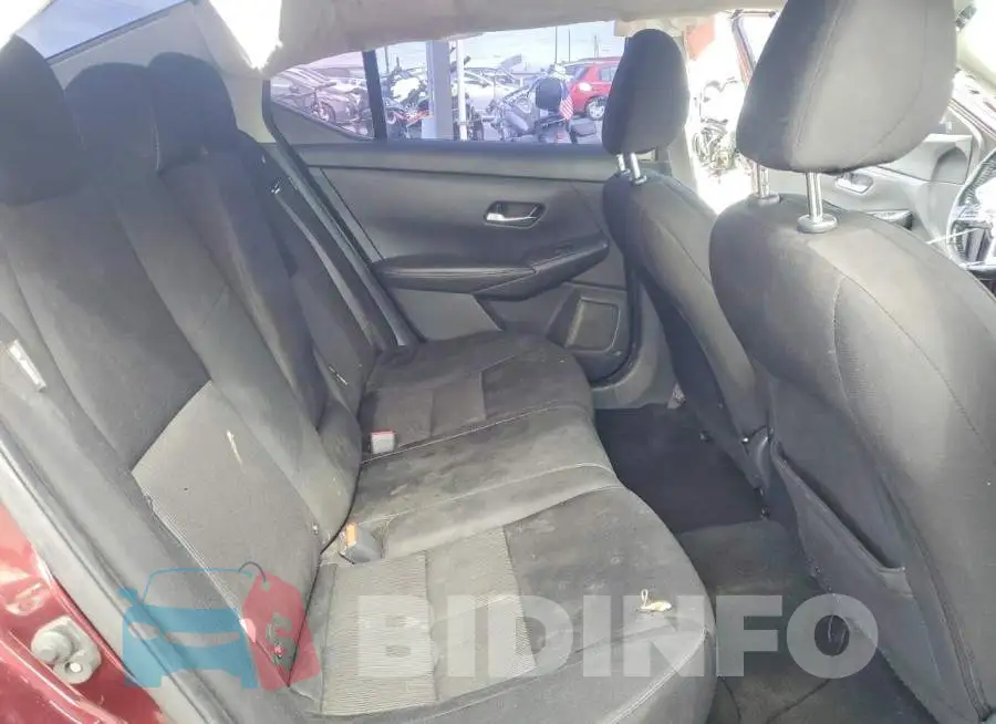 3N1AB8CV4NY215160 Photo# 10