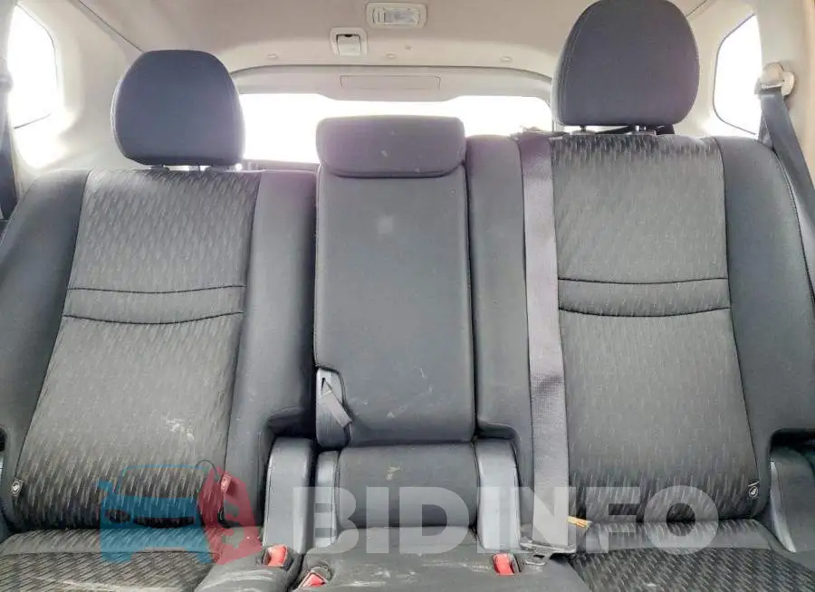 KNMAT2MV7JP591773 Photo# 10