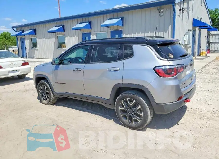 3C4NJDDB8LT177618 Photo# 2