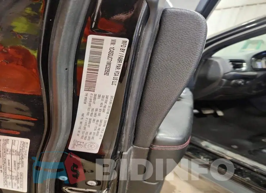 1C4SDJCT1MC520592 Photo# 14