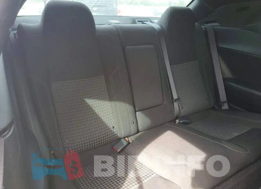 2C3CDZAG6KH688025 Photo# 10