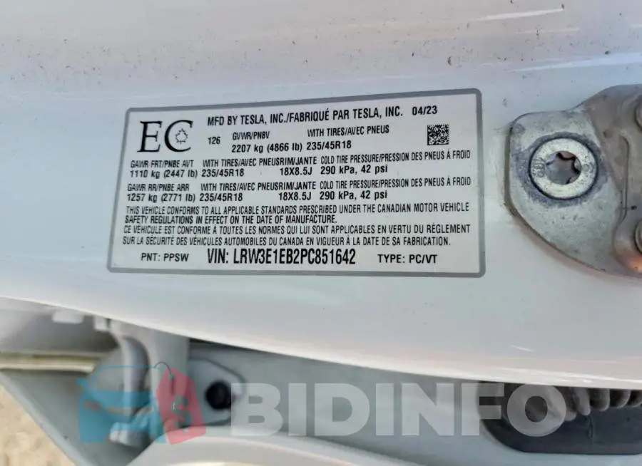 LRW3E1EB2PC851642 Photo# 13