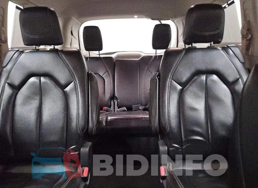 2C4RC1BG4NR116734 Photo# 10
