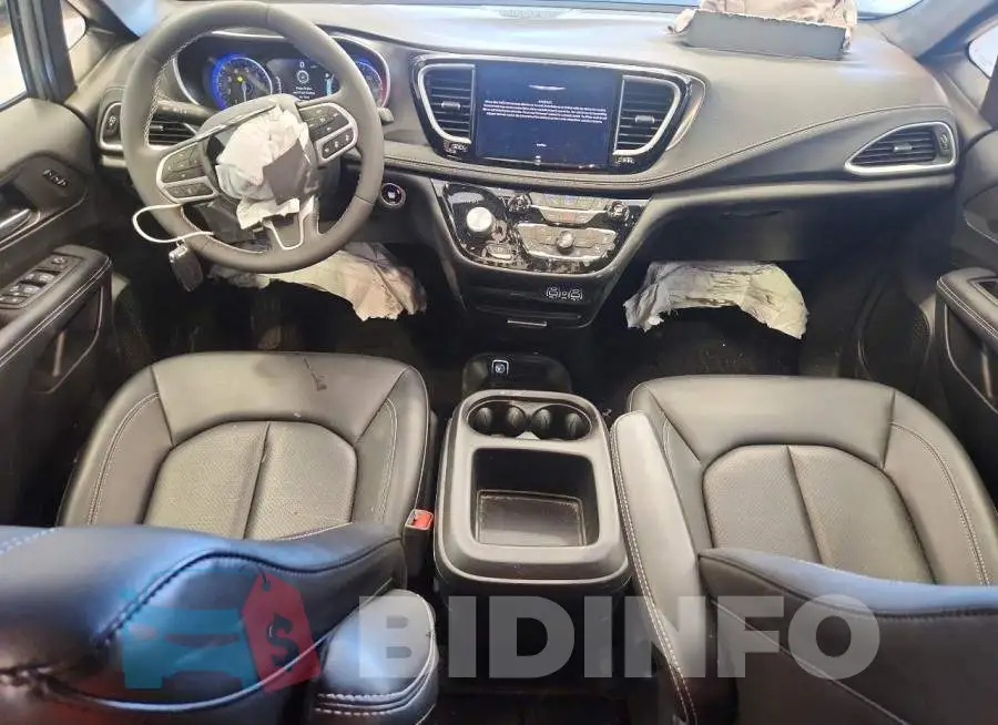2C4RC3BG1SR507914 Photo# 8