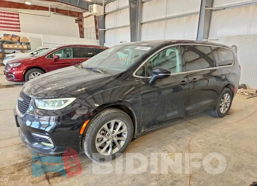 2C4RC3BG4RR161352 Photo# 1