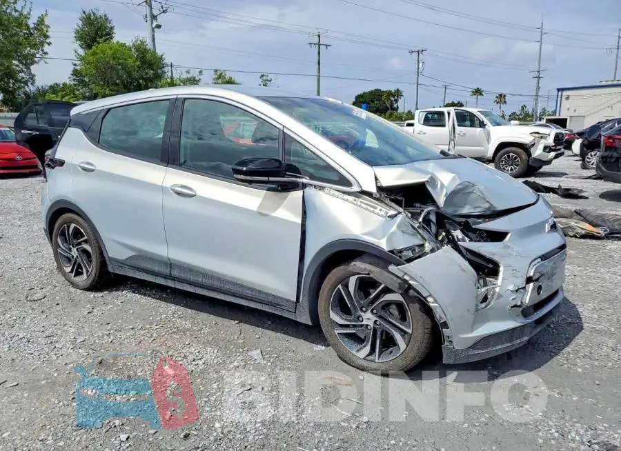 1G1FX6S09P4117366 Photo# 4