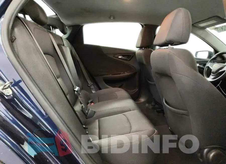 1G1ZD5ST2NF179218 Photo# 10