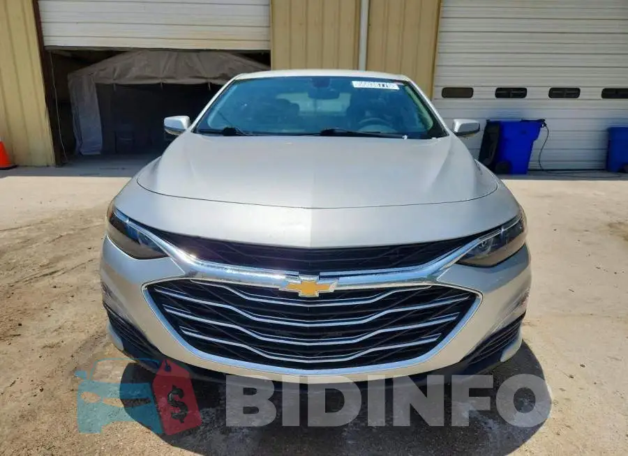 1G1ZD5ST5NF110491 Photo# 5
