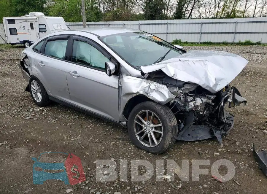 1FADP3F2XHL250725 Photo# 4