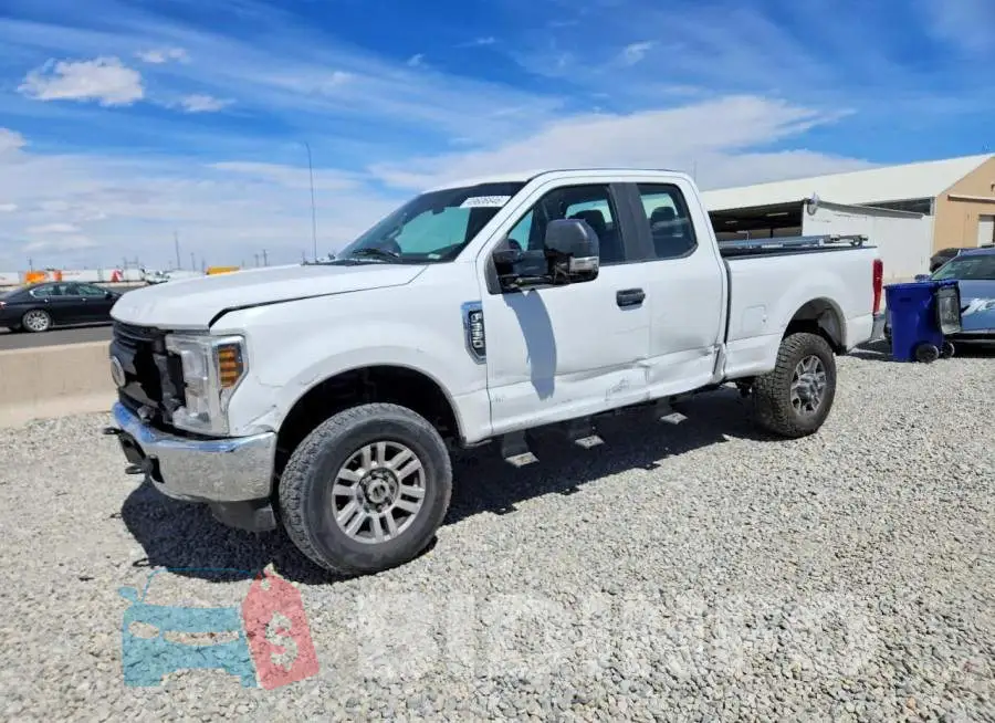 1FT8X3B61JEC25243 Photo# 1