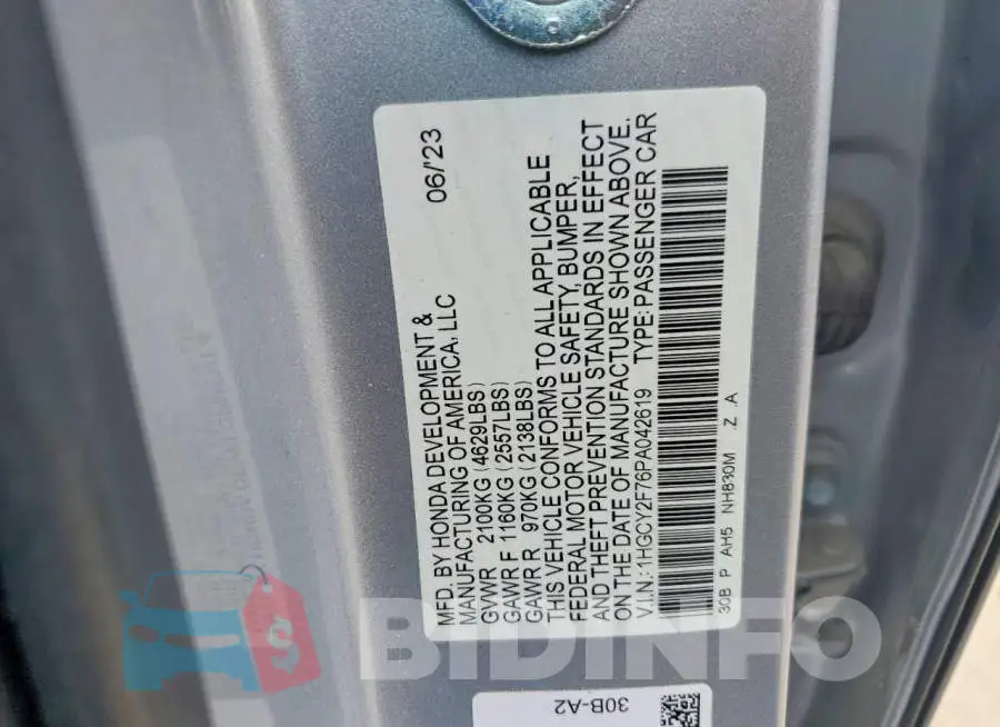 1HGCY2F76PA042619 Photo# 13