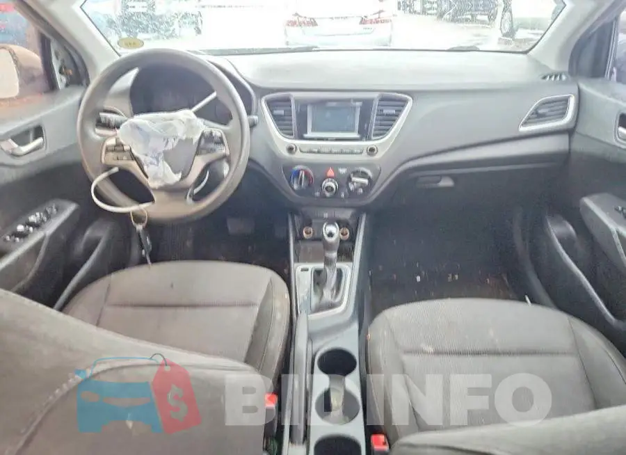 3KPC24A34KE047713 Photo# 8