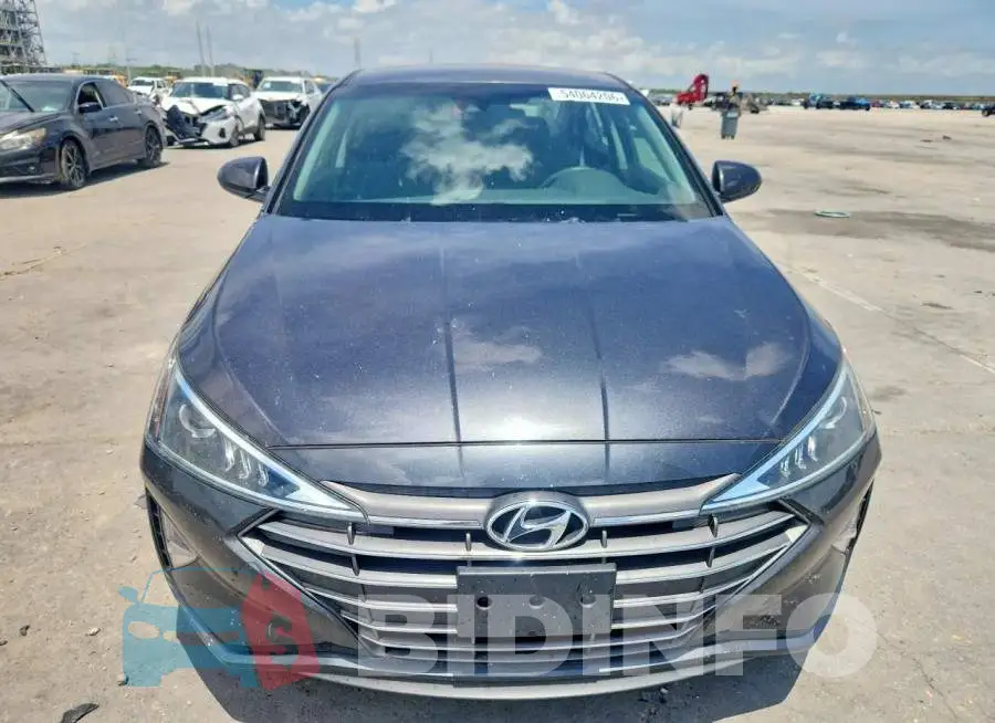 5NPD84LF2LH575547 Photo# 5