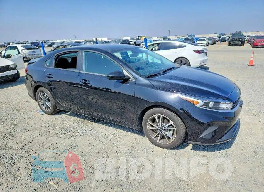 3KPF24AD5RE812069 Photo# 4
