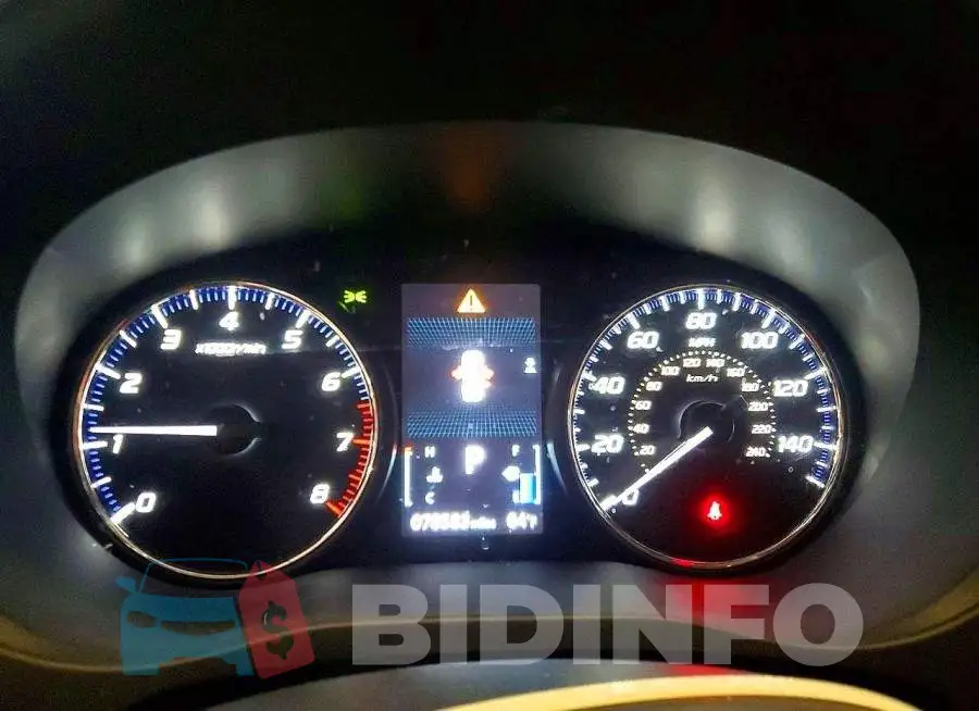 JA4AD2A34LZ027435 Photo# 9