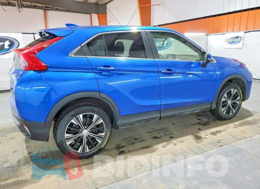 JA4AT3AAXLZ607120 Photo# 3