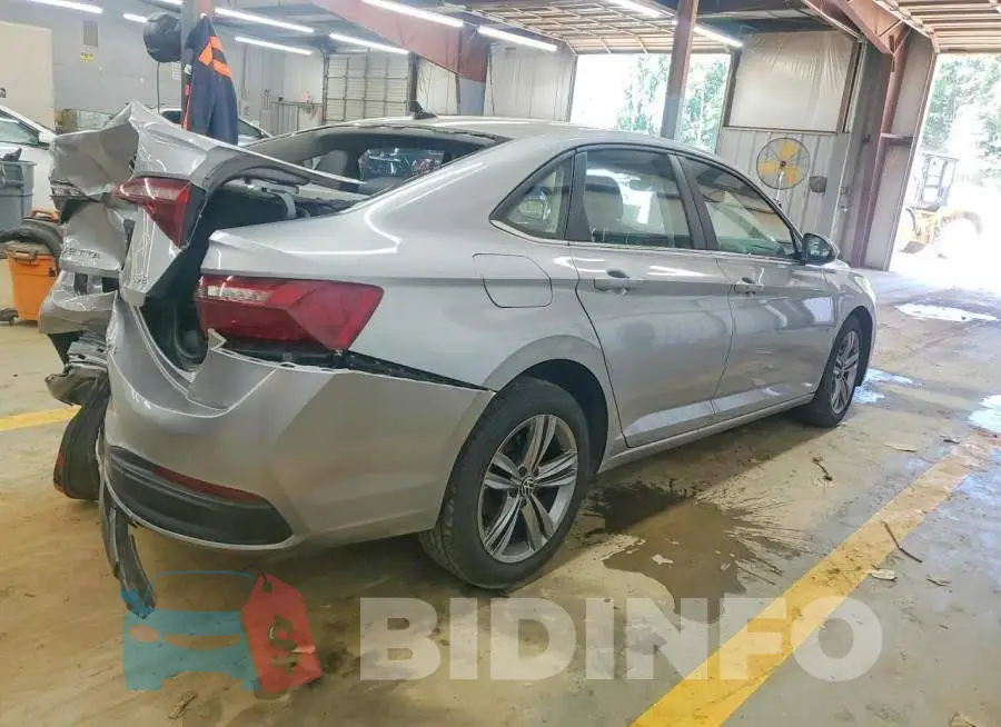 3VW7M7BU6RM069987 Photo# 3