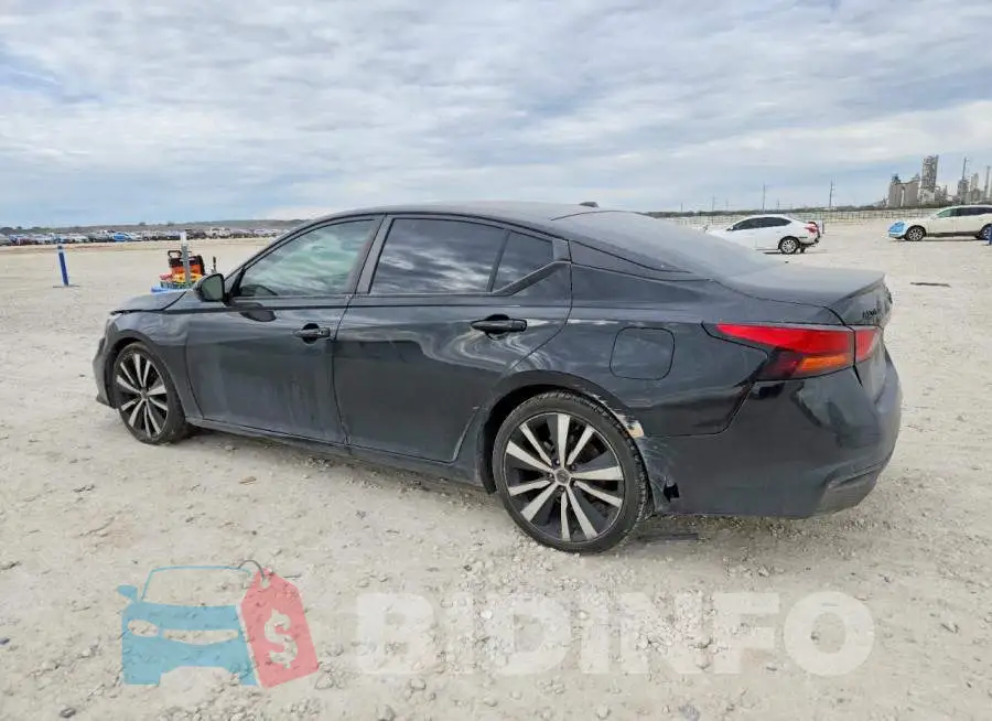 1N4BL4CV3NN354626 Photo# 2