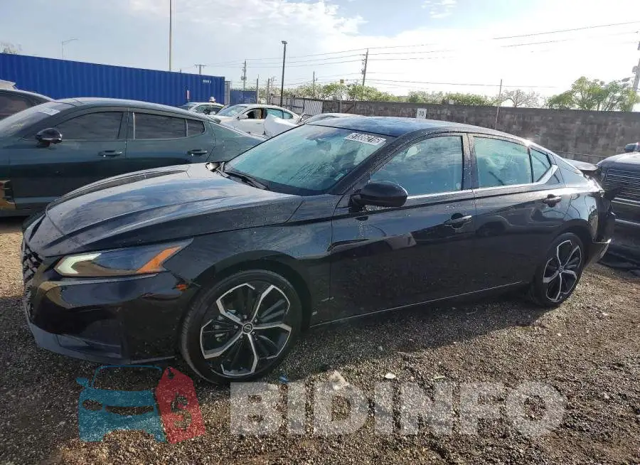 1N4BL4CV5SN425031 Photo# 1