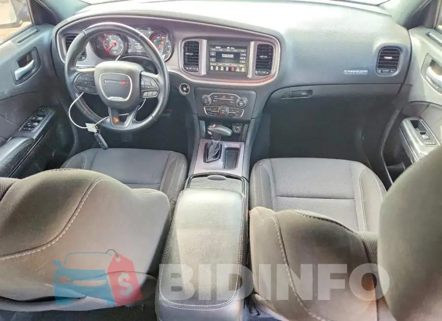 2C3CDXBG7LH190615 Photo# 8