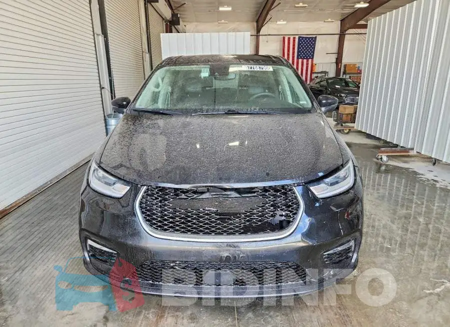 2C4RC1BG2PR615826 Photo# 5