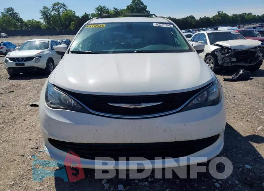 2C4RC1DG2LR156823 Photo# 5