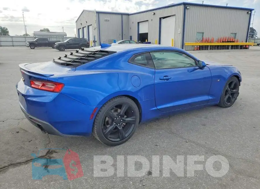 1G1FB1RS4J0186232 Photo# 3