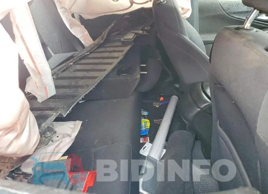 1G1ZG5ST2NF194681 Photo# 10