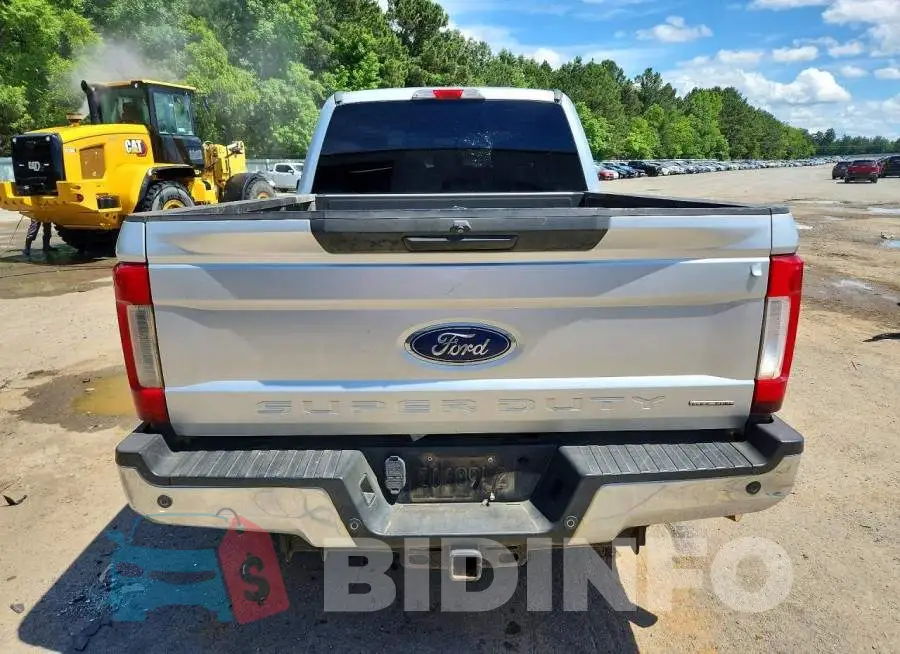 1FT7W2B65JEB22836 Photo# 6