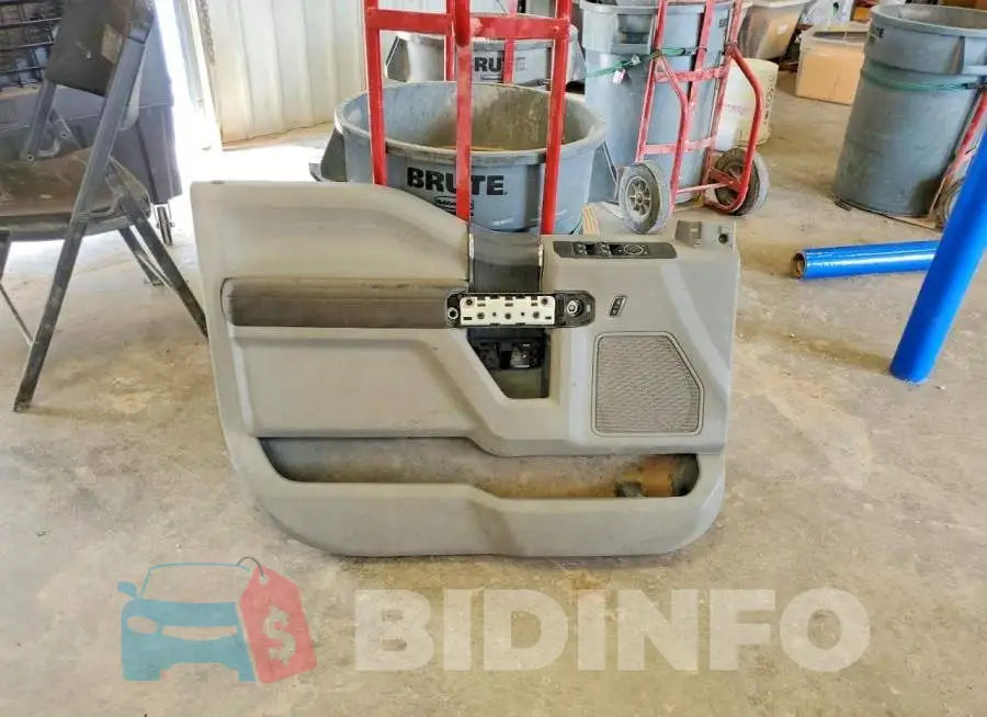 1FT7X2B61KEE26499 Photo# 12