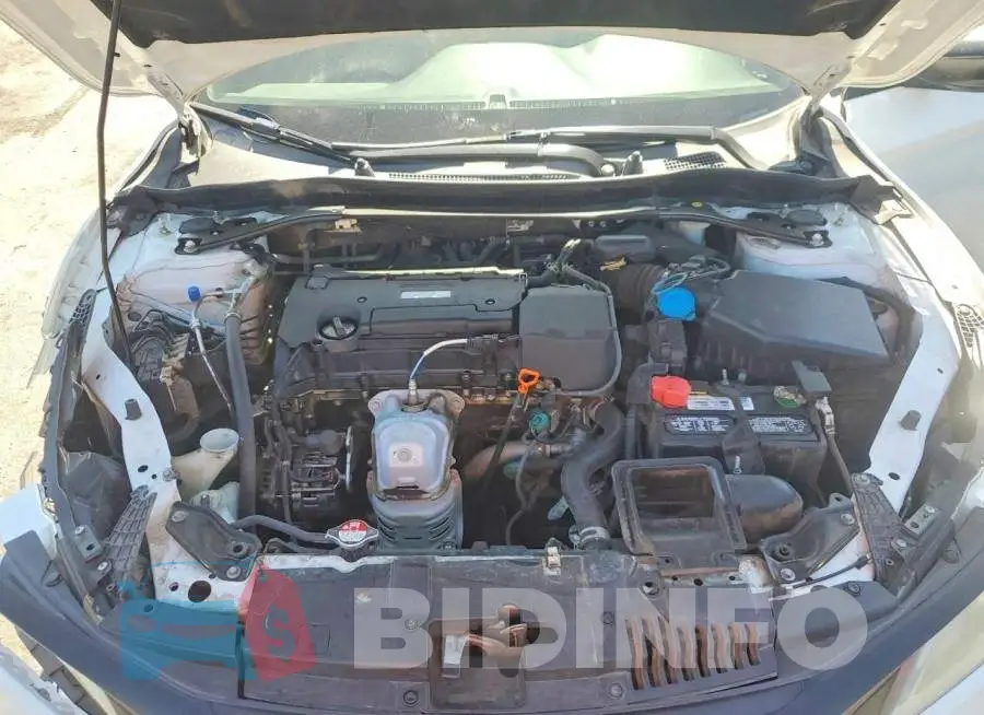 1HGCR2F16HA126983 Photo# 11