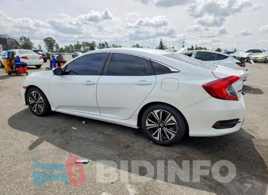 2HGFC1F33HH652547 Photo# 2