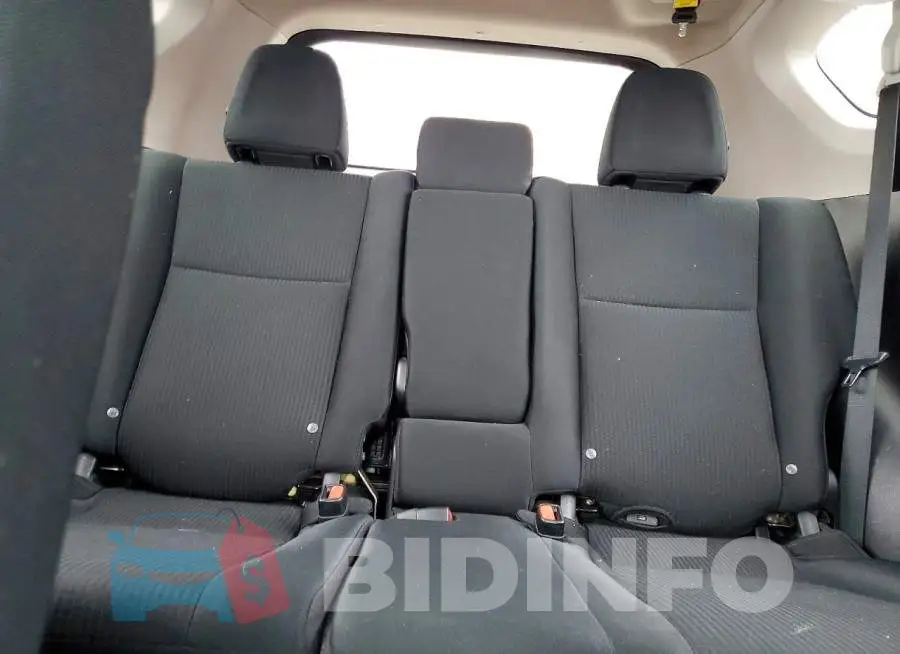 2T3BFREV7JW835915 Photo# 10
